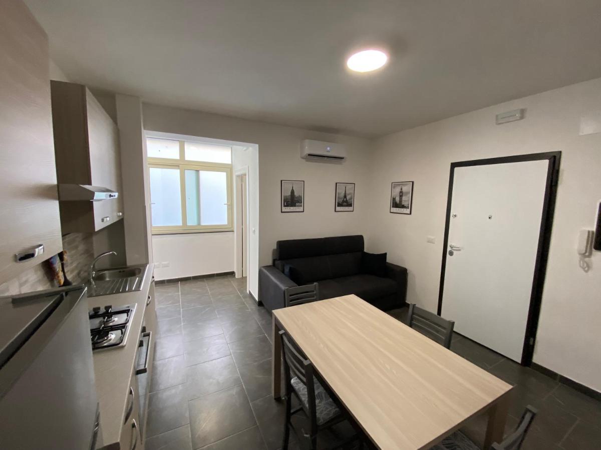 Little House Apartment Reggio Calabria Exterior photo