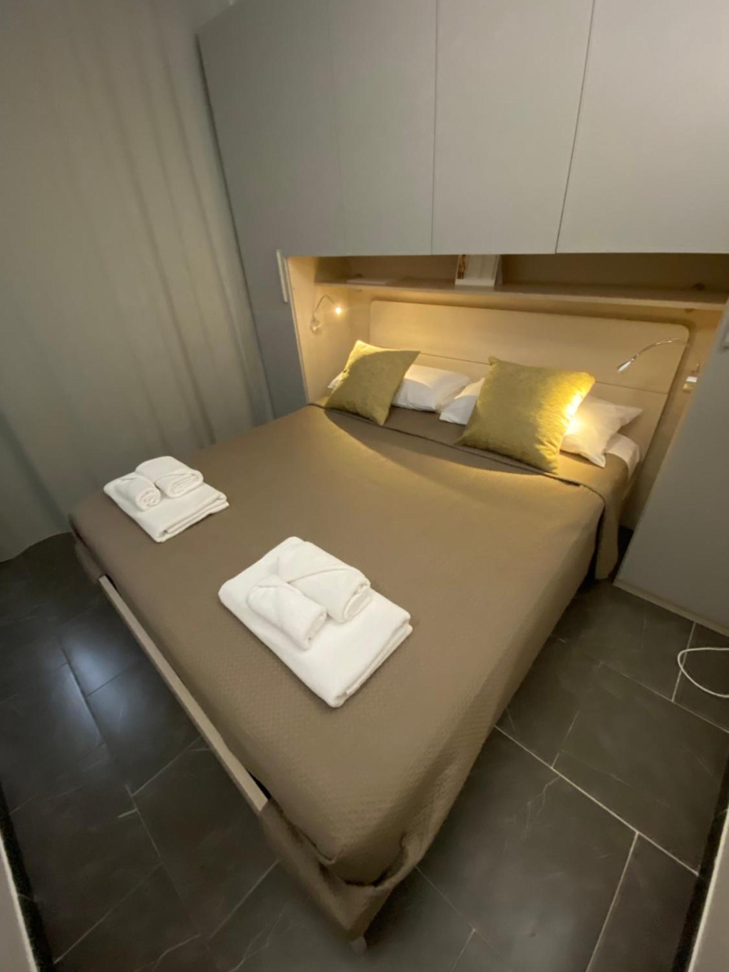 Little House Apartment Reggio Calabria Exterior photo